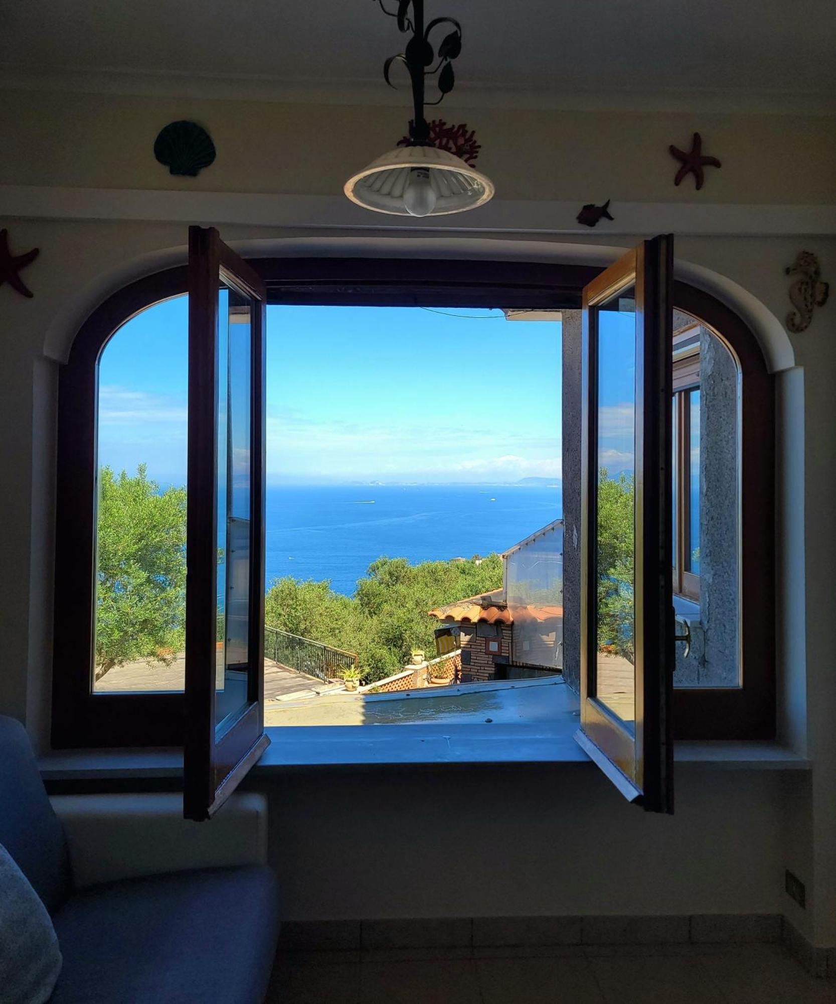Sun & Relax, Relaxing Location With Seaview Villa Massa Lubrense Exteriör bild