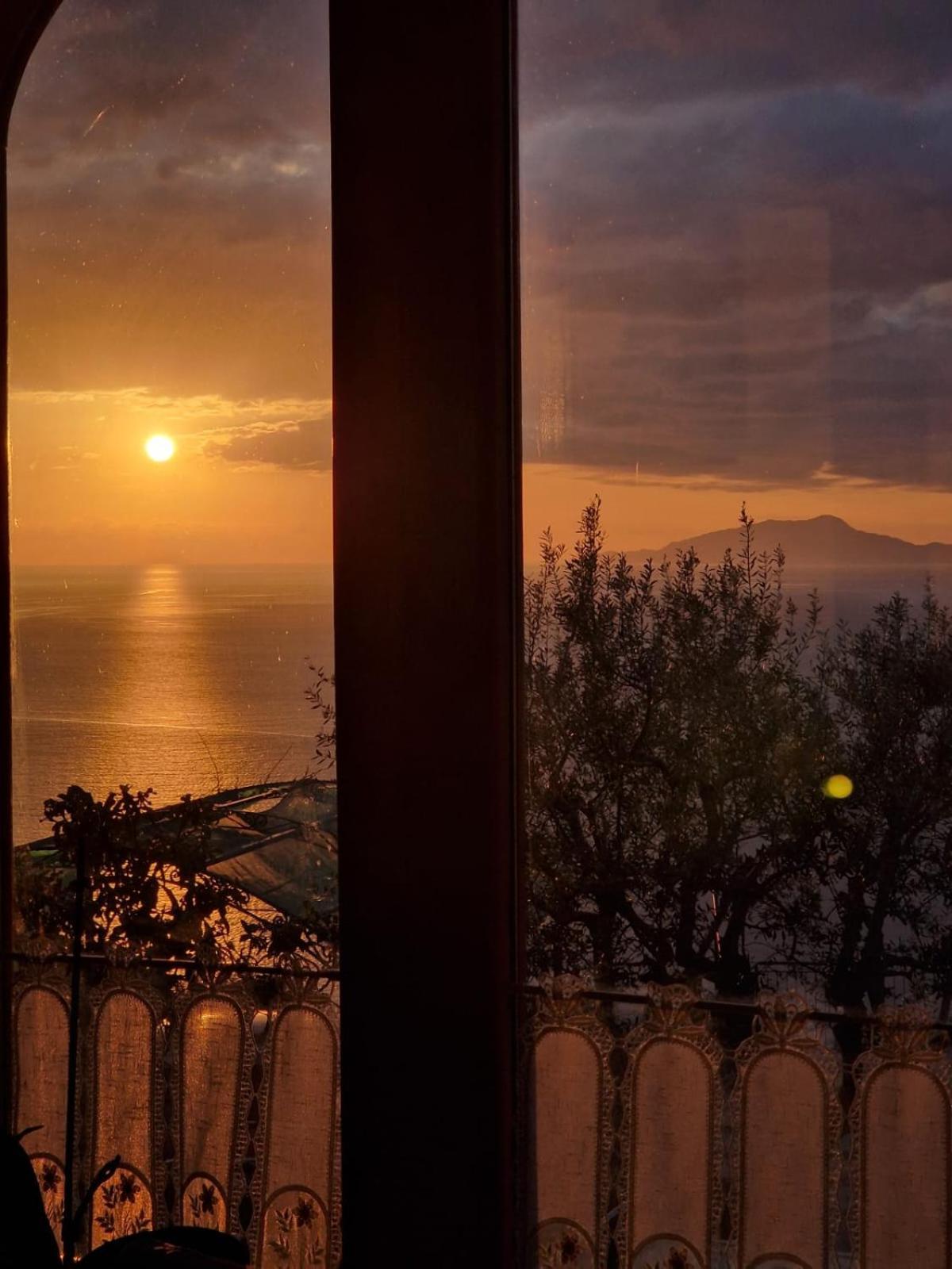 Sun & Relax, Relaxing Location With Seaview Villa Massa Lubrense Exteriör bild